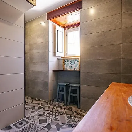 Apartment Rustic House On The - Azenhas Do Mar